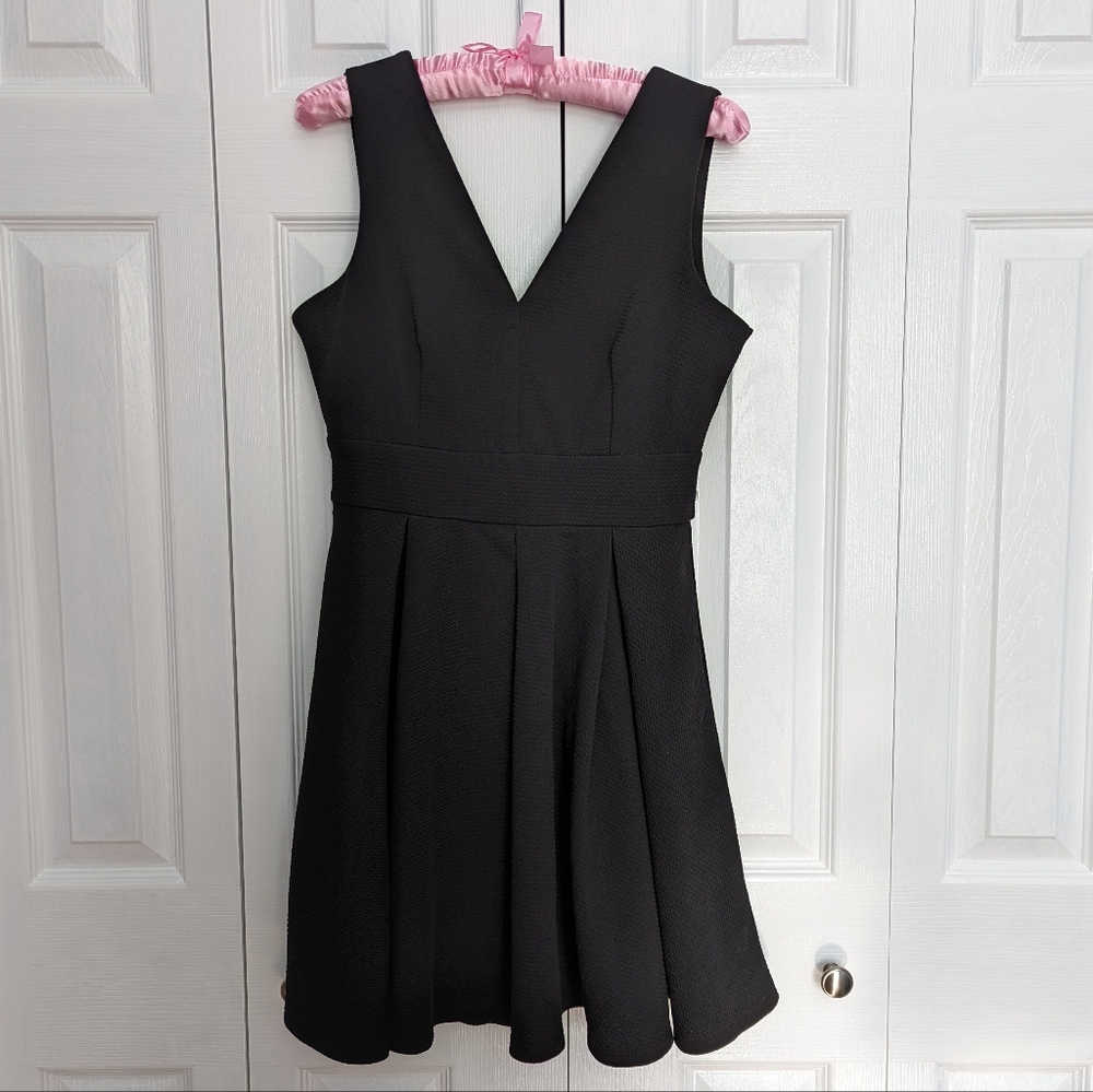 Haute Monde Black Mini Dress
